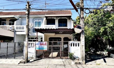 ขายทาวน์เฮาส์ - ขายทาวน์เฮ้าส์ 2 ชั้น หมู่บ้านโสสุนคร 2 ทุ่งสองห้อง บางเขน กรุงเทพฯ (บ้านหลังมุม)