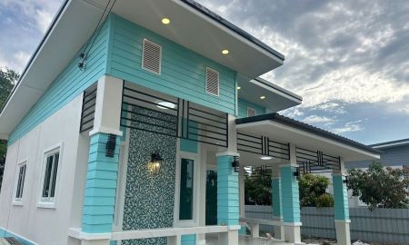 ขายบ้าน - ขายด่วนบ้านทำเลดี ราคาถูกมากๆ ปกติ 2450000 เหลือ 1900000 เท่านั้น