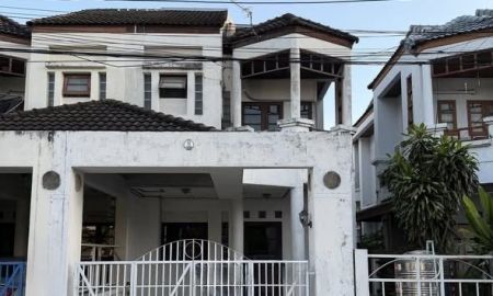 ขายทาวน์เฮาส์ - ขายทาวน์เฮ้าส์ 37วา 3นอน 4น้ำ แอร์ เฟอร์ ครบ ถนนพัฒนาการ