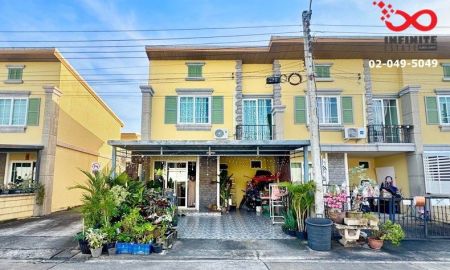 ขายทาวน์เฮาส์ - ขายทาวน์โฮม โกลเด้นทาวน์ อ่อนนุช พัฒนาการ 20ตรว. 4นอน หลังมุม