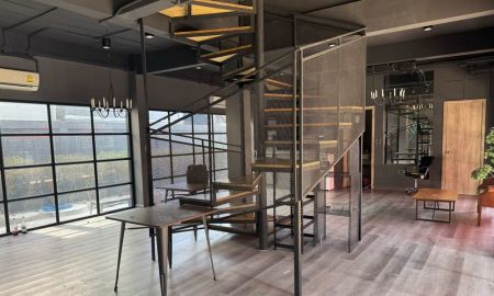 ทาวน์เฮาส์ - Haus Clover แจ้งวัฒนะ-ราชพฤกษ์ โฮมออฟฟิศ ทาวน์โฮม 3.5 ชั้น 2 คูหาติดกัน 60 ตร.วา จอดรถได้หลายคัน