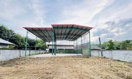 ขายโรงงาน / โกดัง - ขายด่วน ! โรงงานที่ยังสร้างไม่เสร็จ สามารถสร้างต่อได้เลย มีใบอนุญาตก่อสร้าง ต.มาบข่า อ.นิคมพัฒนา ระยอง