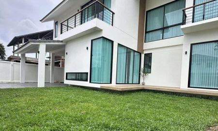 ขายบ้าน - บ้านสร้างใหม่ ในชุมชน ใกล้แยกแม่เหียะ ไปสนามบินเชียงใหม่เพียง 10 นาที เท่านั้น