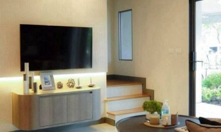 ให้เช่าบ้าน - ให้เช่า บ้านสภาพดี พร้อมเฟอร์นิเจอร์ครบ ใกล้เมกะบางนา