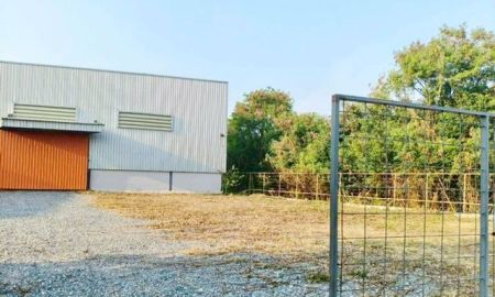 ให้เช่าโรงงาน / โกดัง - ม.มหิดลศาลายา 1.9 กม. ทวีวัฒนา ให้เช่าโกดัง 1,305 ตร.ม. 1ไร่ 250ตร.ว. รพ.ศาลายา 3.8 กม. ติดถนนใหญ่ ศาลาธรรมสพน์ ทวีวัฒนา พร้อมออฟฟิศ สาย3