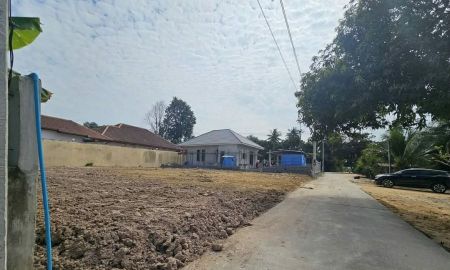 ขายที่ดิน - ขายที่ดินห้วยใหญ่ถมแล้ว 147 ตรว. ติดถนนคอนกรีตซอยแยกกำนัน ใกล้สยามคันทรีคลับ-7กม. อ.บางละมุง ชลบุรี