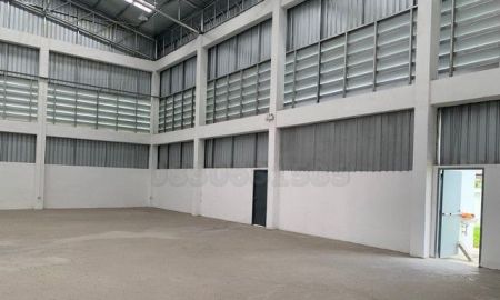 ขายโรงงาน / โกดัง - ขายโรงงานคลองส่งน้ำสุวรรณภูมิ บางนา กม.19 เนื้อที่ 343 ตารางวา ขาย 25 ล้านบาท บางพลี สมุทรปราการ