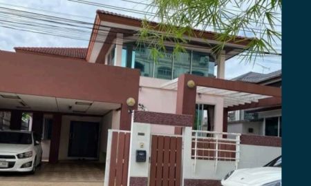 ให้เช่าบ้าน - ให้เช่า บ้านเดี่ยว 2 ชั้น โครงการ อารีน่าการ์เดนท์ อ่อนนุช 44 ใกล้ BTS อ่อนนุช ราคา 38,000 บาท/เดือน