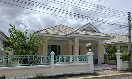 ขายบ้าน - ขายถูกมาก!! บ้านเดี่ยวชั้นเดียว ม.อิสตินี่ พาร์ค 5 ติดถนนใหญ่ทำเลทอง อ.สัตหีบ จ.ชลบุรี ใกล้แยกเจ บิ๊กซี แม็คโคร