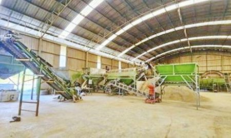 ให้เช่าโรงงาน / โกดัง - ให้เช่าโรงงานผลิตปุ๋ยเคมี ปุ๋ยอินทรีย์ พร้อมเครื่องจักร วังสารภี ท่ามะกา มีรง4. ไฟ 3 เฟส 1,500ตร.ม. 6ไร่ บางใหญ่-กาญจนบุรี