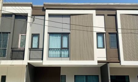 ให้เช่าทาวน์เฮาส์ - ให้เช่า ทาวน์โฮม Grande Pleno พหลฯ-วิภาวดี (บ้านพร้อมอยู่) ขนาด 17.5 ตารางวา 3 ห้องนอน ต.คลองหนึ่ง อ.คลองหลวง จ.ปทุมธานี