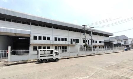 ให้เช่าโรงงาน / โกดัง - ให้เช่าโรงงาน/โกดังพื้นที่ใช้สอย 1,926 ตร.ม (พื้นที่สีม่วง) มีหม้องแปลงไฟฟ้า 3 เฟส ออฟฟิศ ถนนลำลูกกา ปทุมธานี ราคาเช่า 130,000 บ/ด