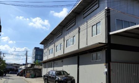 ให้เช่าโรงงาน / โกดัง - ให้เช่าอาคารโกดัง2ชั้น 1080ตารางเมตร เหมาะออฟฟิศสำนักงงาน แก๊ปฟู้ดทำอาหารส่ง เครื่องสำอาง ลาดพร้าว 101