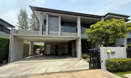 ให้เช่าบ้าน - ให้เช่า บ้านเดี๋ยว โครงการ เศรษฐสิริ กรุงเทพกรีฑา 2 เฟอร์นิเจอร์ครบ ใกล้โรงเรียนนานาชาติ Brighton College & Wellington ราคา 180,000 /เดือน