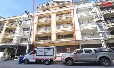 ขายอาคารพาณิชย์ / สำนักงาน - ขายอาคารพาณิชย์ 4.5ชั้น 2คูหา 36 ตรว.ซ.นครชัยมงคลวิลล่า3 ใกล้นิคมฯนวนคร