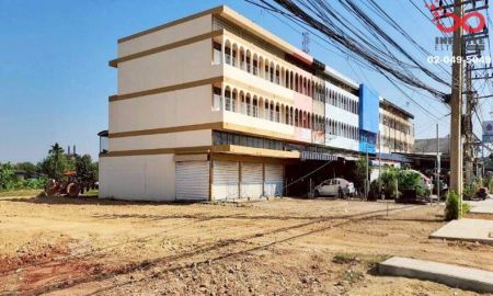 ขายอาคารพาณิชย์ / สำนักงาน - ขายอาคารพาณิชย์ 3.5ชั้น 25ตรว.ติดถนนเพชรเกษม หลุมดิน ราชบุรี