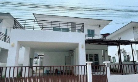 ให้เช่าบ้าน - ให้เช่าบ้านเดี่ยว 2 ชั้น หมู่บ้านคริสตัลพลัส 4นอน 3น้ำ น้ำไม่ท่วม พร้อมเฟอร์ ใกล้เครือสหพัฒน์ ใกล้นิคมปิ่นทอง ศรีราชา ชลบุรี