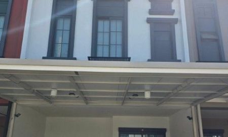 ให้เช่าทาวน์เฮาส์ - ให้เช่าทาวน์โฮม 2 ชั้น โครงการสิริเพลส ลาดพร้าว101 แอร์เฟอร์ครบ มี3ห้องนอน 3ห้องน้ำ ราคาเช่าเดือนละ 25,000 บาท/เดือน