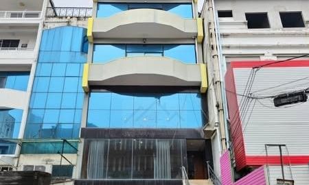 ขายอาคารพาณิชย์ / สำนักงาน - ขายอาคารพาณิชย์ 6 ชั้นครึ่งหลังมุม 37 ตรว. 500 ตร.ม. พร้อมลิฟท์ วิภาวดีซอย 2 สภาพดีพร้อมใช้งาน ใกล้มหาวิทยาลัยหอการค้าไทย
