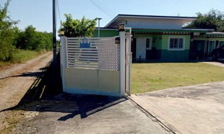 ขายบ้าน - บ้านสวนพร้อมที่ดิน ตำบลช่องสาริกา อำเภอพัฒนานิคม จ.ลพบุรี