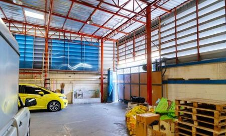 ให้เช่าโรงงาน / โกดัง - เซ็นทรัล พระราม3 600ม. BRT ถนนจันทน์ 1.1กม. ให้เช่าโกดัง 2ชั้น 542 ตร.ม สาธุประดิษฐ์ 12-20 135 ตร.วา. 3 นอน 2 น้ำ