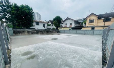 ขายที่ดิน - ขายที่ดินพระราม 9 เขตห้วยขวาง ที่ดินแปลงมุม ถมแล้ว 80 ตารางวา เพียงแค่ 3 นาที ถึงถนนใหญ่พระราม 9