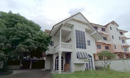 ขายบ้าน - ขายบ้านเดี่ยวสองชั้น พร้อมออฟฟิศ และที่ดินเปล่า ทำเลทองในนนทบุรี