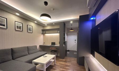 ขายคอนโด - ขายคอนโด A Space Me สุขุมวิท 77 ชั้น 2 วิวสระว่ายน้ำ ตกแต่งครบ พร้อมอยู่