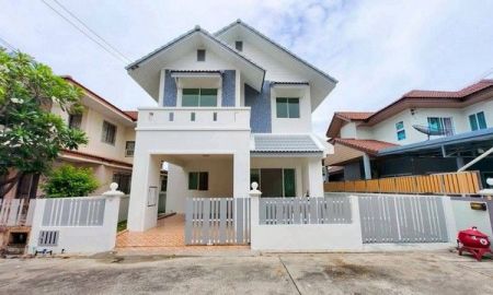 ขายบ้าน - ขายบ้านเดี่ยว 2 ชั้น มบ.สุขประยูรปาร์ค ขนาด 50ตรว 3นอน ติดถนนศุขประยูร ใกล้โรบินสันอมตะ ใกล้มอเตอร์เวย์ ใกล้เมืองชลบุรี ต.นาป่า ชลบุรี