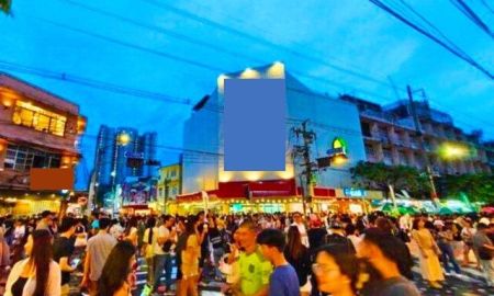 ให้เช่าอาคารพาณิชย์ / สำนักงาน - สามย่าน มิตรทาวน์ 1.4 กม. BTSสยาม 1.8กม. บรรทัดทอง ให้เช่าอาคาร 3 ชั้นสุดพิเศษ ใหม่ 180ตร.ม. ทำเลทอง ติดถนนใหญ่ จุฬาลงการณ์ 14-20