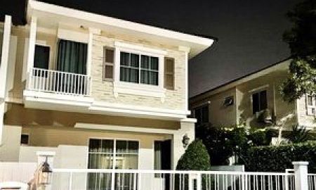 ให้เช่าบ้าน - ให้เช่า] หมู่บ้าน วิลลาจจิโอ บางนา-เทพารักษ์ / 3 ห้องนอน 2 ห้องน้ำ / 36 ตรว. 134 ตรม. **23,000**