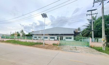 ขายโรงงาน / โกดัง - ขายโรงงานพร้อมสำนักงาน เนื้อที่ 1 ไร่ 176 ตร.วา ใกล้นิคมอมตะซิตี้ระยอง