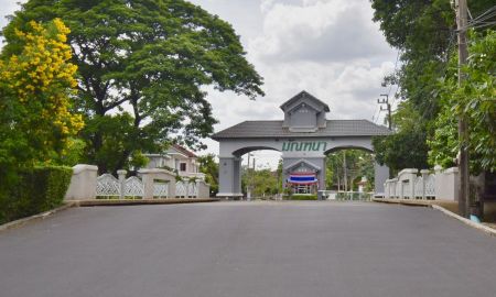 ขายบ้าน - ขายบ้านเดี่ยว 2 ชั้น หลังใหญ่ โครงการมัณฑนา รามอินทรา (Land & Houses) ซอยคู้บอน 27 แยก 7