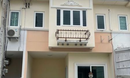 ขายบ้าน - ขายทาวน์โฮม 2ชั้น แกรนด์กิตติยา พุทธมณฑลสาย 4 - ศาลายา