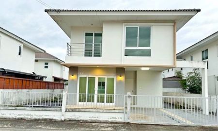 ให้เช่าบ้าน - บิ๊กซี หทัยราษฎร์ 3.2 กม. หทัยราษฎร์ 37-39 ให้เช่า บ้านเดี่ยว 2 ชั้น 50 ตร.วา. 200 ตร.ม. ตลาดหทัยมิตร 3.2 กม. 3 นอนรร.นานาชาติเกวลี 1.4 กม.