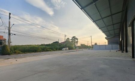 ให้เช่าโรงงาน / โกดัง - โกดังพร้อมโฮมออฟฟิศพุทธมลฑลสาย4 ซอยกระทุ่มล้ม9 สร้างใหม่มีทั้งหมด 3ห้อง