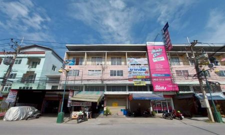ขายอาคารพาณิชย์ / สำนักงาน - ขายตึก 3 ชั้น 2 คูหา ถนนเพ่งน้อยไม้ คลอง2 ลำลูกกา