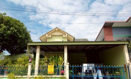 ขายบ้าน - ขายบ้านเดี่ยว 2 ชั้น หลังมุม หมู่บ้านซื่อตรงชมสวน คลอง13