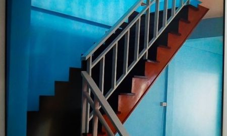 ขายบ้าน - ขายบ้านเเฝด 2 ชั้น พระปิ่น5 เอกชัย109 บ้านแฝด สภาพดี ใกล้ร้าน7-11 โลตัส มินิบิ๊กซี