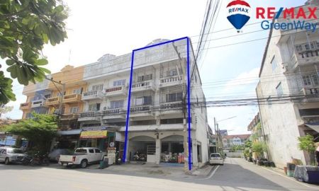 ขายอาคารพาณิชย์ / สำนักงาน - ขายตึกแถวสิวารัตน์3 พุทธมณฑลสาย5 ทำเลค้าขาย ทำสำนักงาน ต้นโครงการริมถนนเมน ห้องมุม 4ชั้น ต่อเติมเต็มราคาถูก