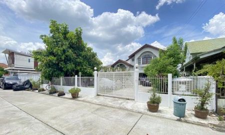 ขายบ้าน - ขาย บ้านเดี่ยว 2 ชั้น หมู่บ้านชวนชื่น วัชรพล เนื้อที่ 102 ตารางวา ทำเลดี ใกล้ ตลาดถนอมมิตร เพลินนารี่มอลล์