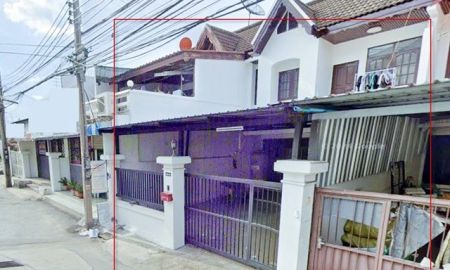 ให้เช่าทาวน์เฮาส์ - รร.นานาชาติเกศินี ถ.รัชดาภิเษก ประชาราษฎร์บำเพ็ญ 20-28 MRT ห้วยขวาง 1.8กม. ให้เช่าทาวน์เฮ้าส์ 2ชั้น 3 นอน 2 น้ำ