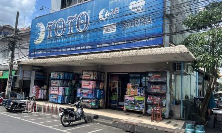 ให้เช่าอาคารพาณิชย์ / สำนักงาน - ทำเลดี ติดตลาดกิมหยง* ให้เช่า ตึกแถว 3 ห้อง อาคารพาณิชย์ บนถนน นิพัทธ์อุทิศ 3 อ. หาดใหญ่ จ. สงขลา (เจ้าของปล่อยเอง)