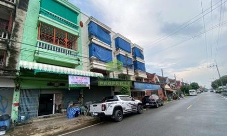 ขายอาคารพาณิชย์ / สำนักงาน - ขายอาคารพาณิชย์ 3.5 ชั้น หมู่บ้านจิตภาวรรณ11 ธัญบุรี เนื้อที่ 17.30 ตร.ว ทำเลดี ราคาต่อรองได้