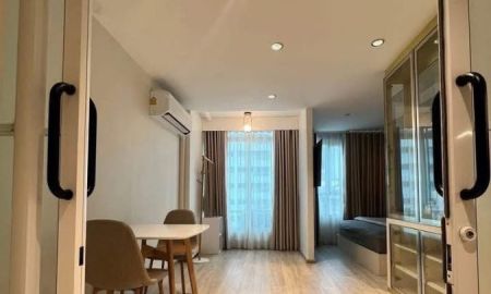 ให้เช่าคอนโด - ให้เช่า คอนโด โครงการ เดอะ โคลเวอร์ ทองหล่อ ซ. 18 ใกล้ สุขุมวิท 55 ราคา 21,000 บาท/เดือน