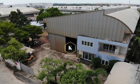 ให้เช่าโรงงาน / โกดัง - ให้เช่าโกดัง พระราม 2 พันท้ายนรสิงห์ อำเภอเมือง สมุทรสาคร 2,350ตรม พร้อมเครน