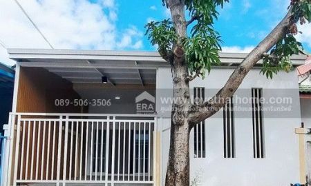 ขายทาวน์เฮาส์ - ขายทาวน์เฮ้าส์ หมู่บ้านนริศรา ธัญบุรี คลอง11 ถนนรังสิต-นครนายก พื้นที่ 18 ตรว. ขาย 1.2 ล้านบาท บ้านพร้อมอยู่ รีโนเวทใหม่ทั้งหลัง ฟรีค่าใช้จ่ายวันโอน