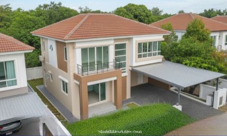 ขายบ้าน - ขายบ้านมือสองตกแต่งใหม่ โครงการ ไลฟ์บางกอกบูเลอวาร์ด ปิ่นเกล้า-เพชรเกษม (Life Bangkok Boulevard Pinklao-Phetkasem) ติดถนนพุทธมณฑลสาย 4