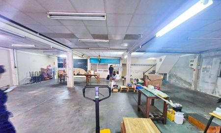 ให้เช่าอาคารพาณิชย์ / สำนักงาน - นราธิวาส20-24 เซ็นทรัล พระราม3 600ม. 551 ตร.ม. ถูกที่สุดในโลก ต่ำกว่า 90บาทต่อตรม. สาธุ12-20