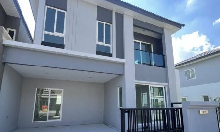 ขายบ้าน - ขายบ้านแฝด Pleno Town สุขุมวิท เทพารักษ์ อายุเพียง2ปี สภาพใหม่พร้อมอยู่ แต่งครบ